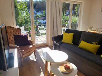Domizil-Lavendel Dörrenbach Unser Wohnzimmer mit Blick zum Balkon